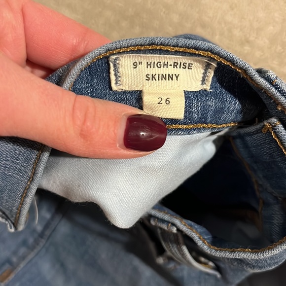 Madewell light wash skinny 9 inch jeans - Picture 2 of 4